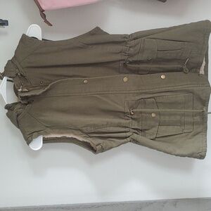 Woman's canvas vest‎